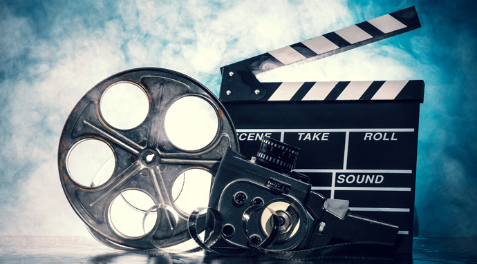 Sinemaseverlerin hafızalarına kazınan, eleştirmenlerin övgüyle bahsettiği, zamanın eskitemediği yapıtlar... Dünya