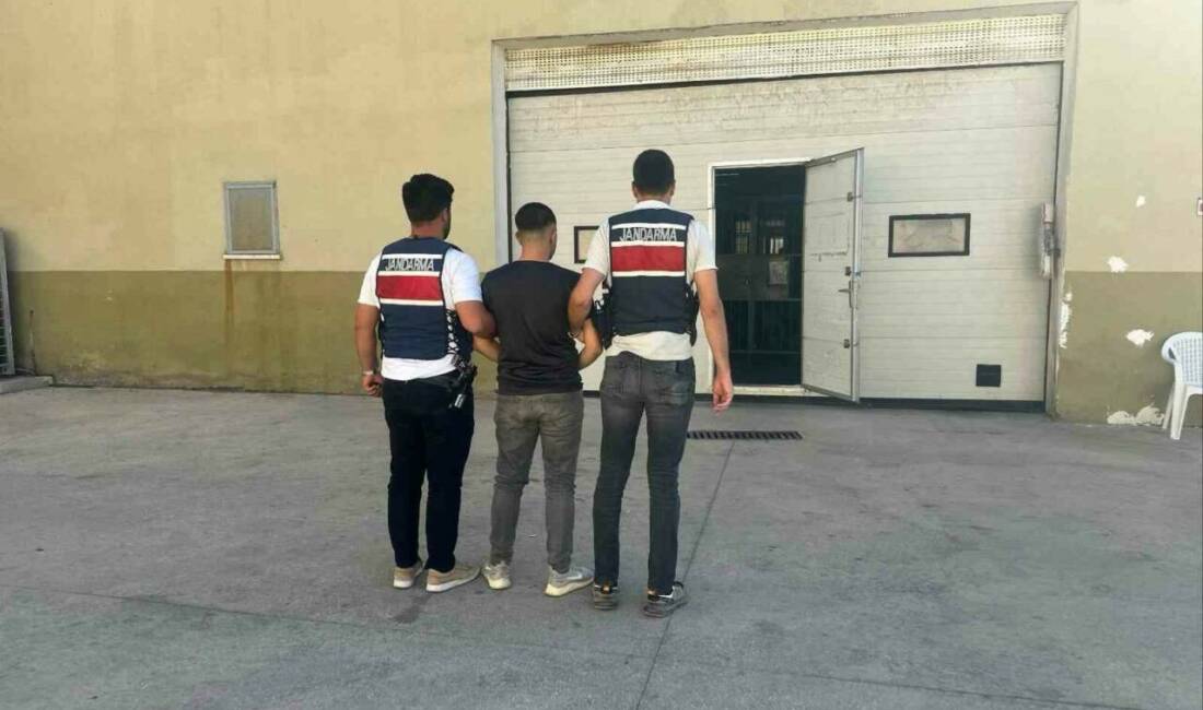 Gaziantep'te kaçak olan 2 kişi, polis tarafından yakalandı. Aranan şahıslardan