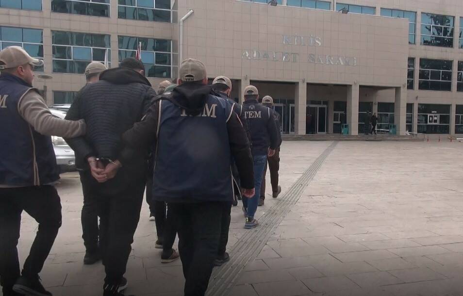 Kilis'te DEAŞ ve FETÖ/PDY terör örgütlerine yönelik operasyonlarda 20 şüpheli