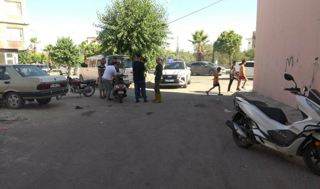 Kilis'te meydana gelen trafik kazasında iki motosiklet çarpıştı ve 3