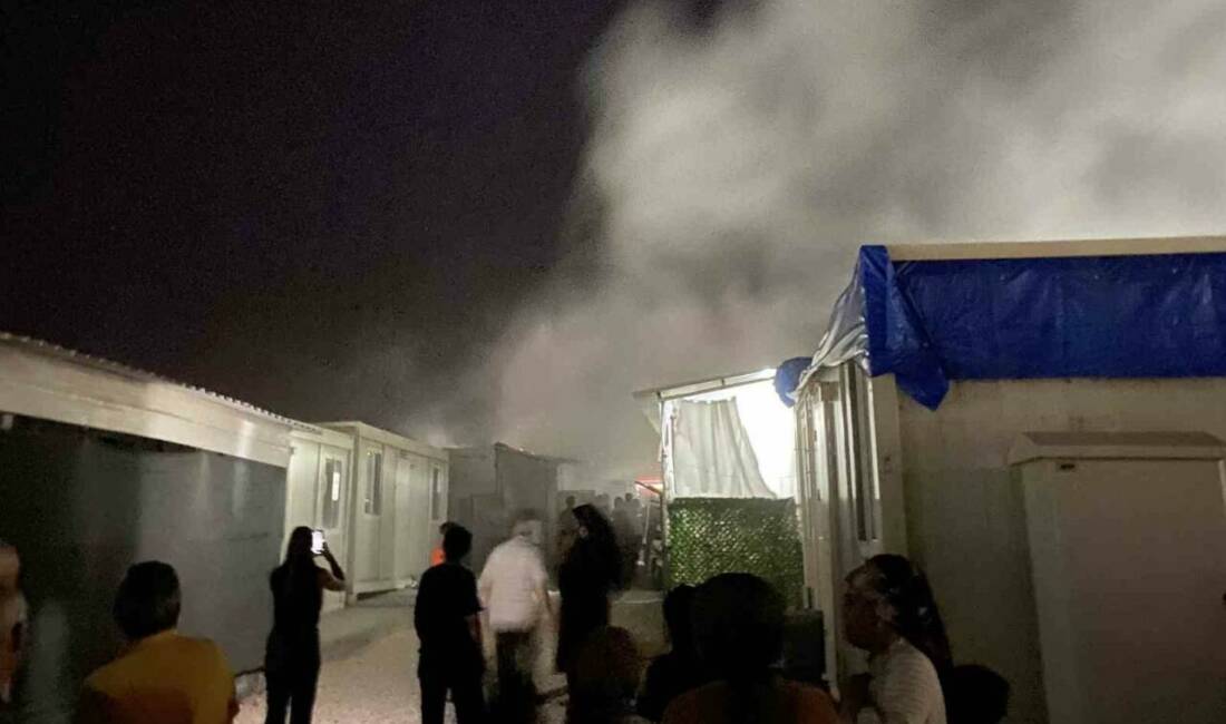 Adıyaman'da bulunan K-19 Konteyner Kent'te çıkan yangın korku ve paniğe