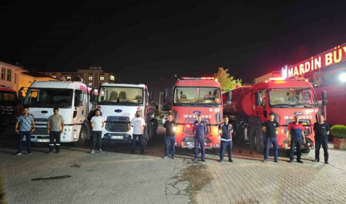 Mardin Büyükşehir Belediyesi’nden Kahramanmaraş’taki orman yangınına destek Mardin Büyükşehir Belediyesi, Kahramanmaraş'ın Onikişubat ilçesinde çıkan orman yangınına müdahale