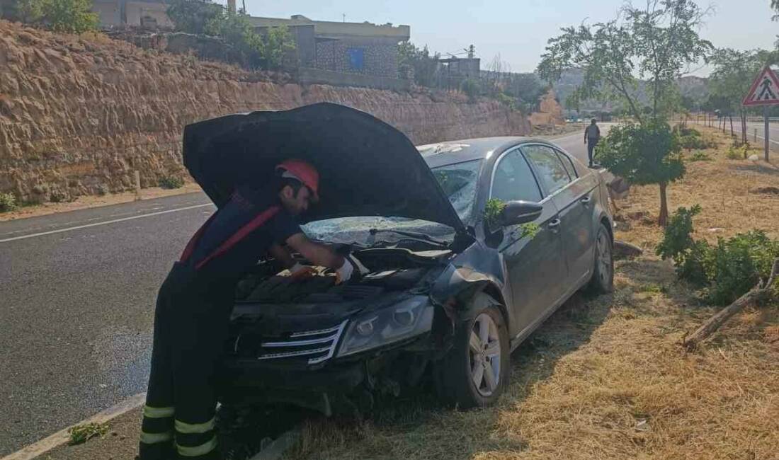 Mardin'in Mazıdağı ilçesinde meydana gelen trafik kazasında 2 kişi yaralandı.