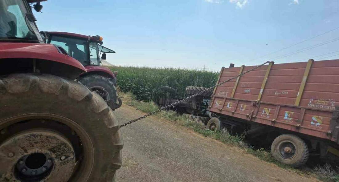Mardin'in Mazıdağı ilçesinde traktörün devrilmesi sonucu şoför Nurullah Ay'ın yara