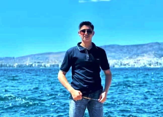Mardin'in Kızıltepe ilçesinde tırın çarptığı motosiklet sürücüsü, kazanın ardından hastanede