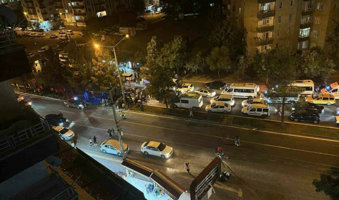 Diyarbakır’ın merkez Bağlar ilçesinde motosikletli yunus polislerinin karıştığı kazada 1
