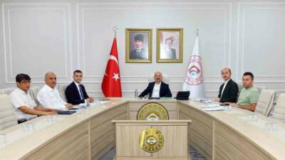 6 Şubat depremlerinin ardından Adıyaman’da orta hasarlı yapıların yıkım ve