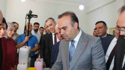 Sanayi ve Teknoloji Bakanı Mehmet Fatih Kacır, Siirt'e yaptığı ziyaret