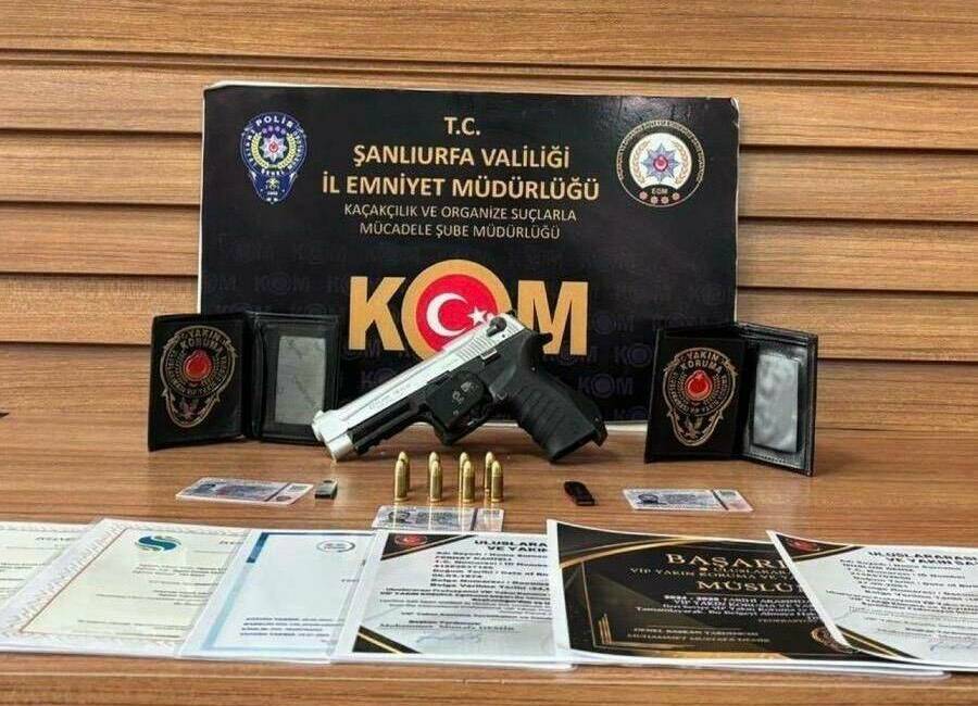 Şanlıurfa'da, MİT ve Emniyet mensubu olduklarını iddia ederek dolandırıcılık yapan