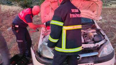 Besni ilçesinde meydana gelen trafik kazasında, şarampole yuvarlanan ve alev