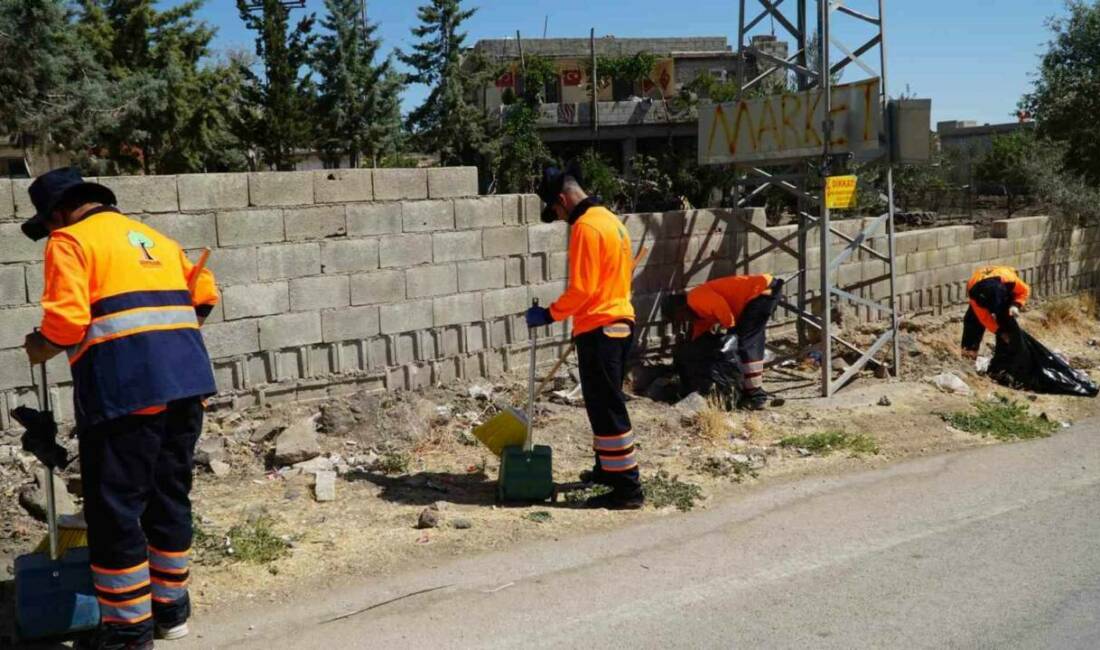 Şehitkamil Belediye Başkanı Umut Yılmaz'ın öncülük ettiği temizlik seferberliği tüm