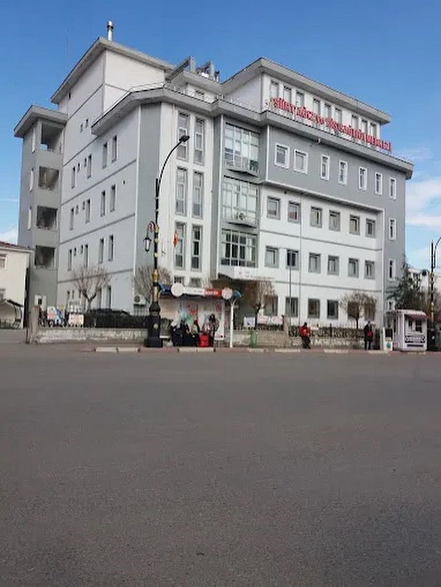 Siirt İl Sağlık Müdürlüğü, vatandaşların sağlık hizmetlerine erişimini kolaylaştırmak ve