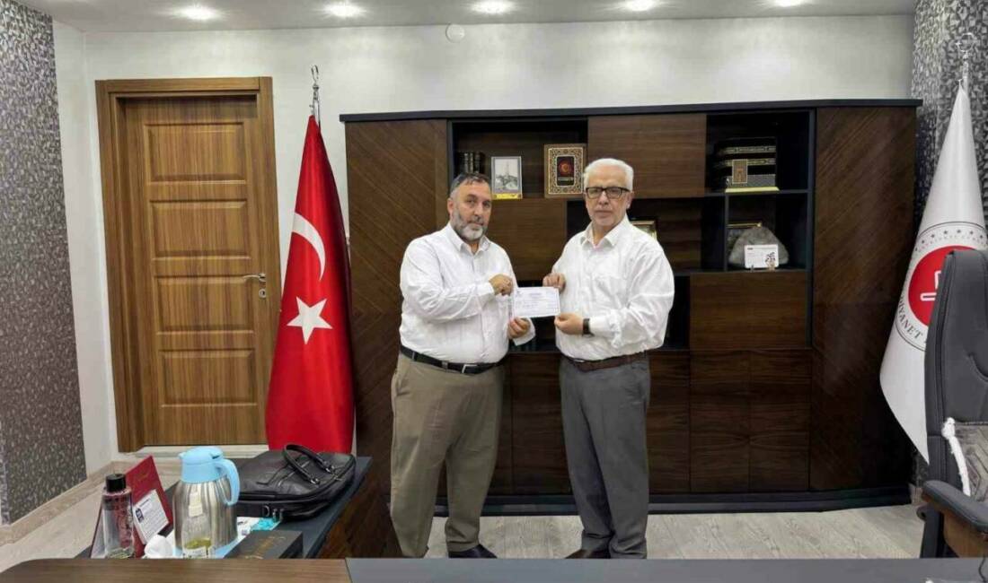 Siirt’ten Filistin’e 85 bin lira bağış Siirt'te ismi açıklanmayan bir hayırsever, Filistin'deki mazlumlara 85 bin TL