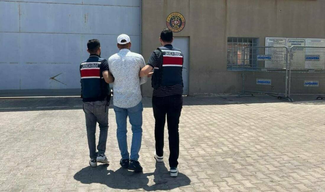 Gaziantep'in Nizip ilçesinde husumetlisini silahla yaralayan şüpheli şahıs, jandarma ekiplerince