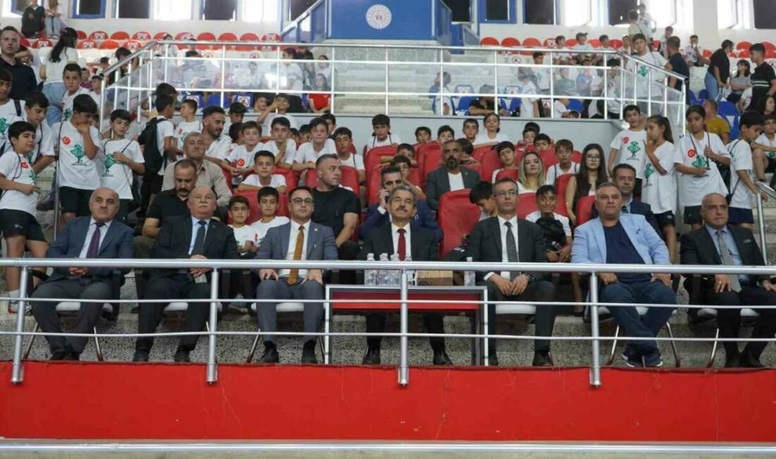 Şırnak’ta Gençlik ve Spor Bakanlığı koordinesinde hayata geçirilen GSB Spor
