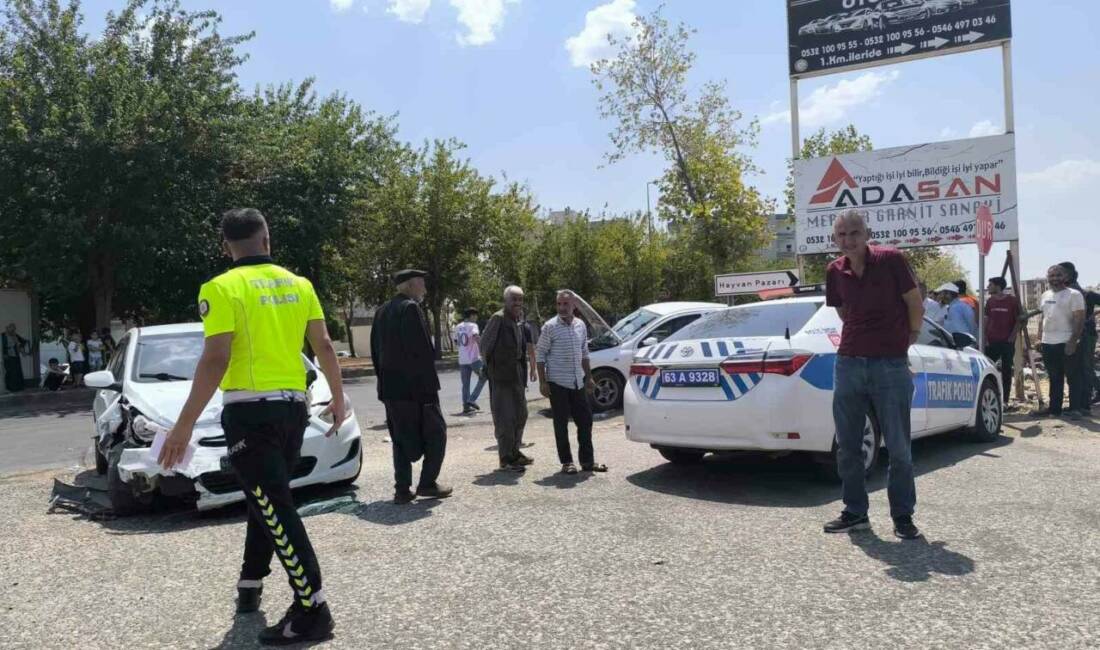 Şanlıurfa'nın Siverek ilçesinde meydana gelen iki ayrı trafik kazasında toplamda