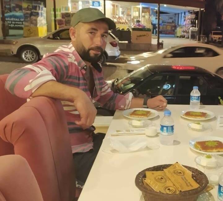 Birecik ilçesinde, Fırat Nehri'nde su dinamosu tamiri sırasında elektrik akımına