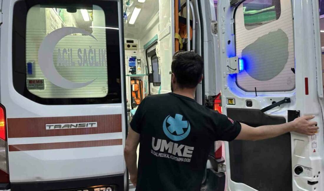 Adıyaman’da, eteğin tekere dolanması sonucu devrilen elektrikli bisikletteki 3 kişi