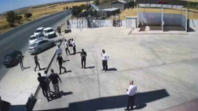 Adıyaman'da polis ekipleri tarafından gerçekleştirilen operasyonla kent merkezine uyuşturucu sokmaya