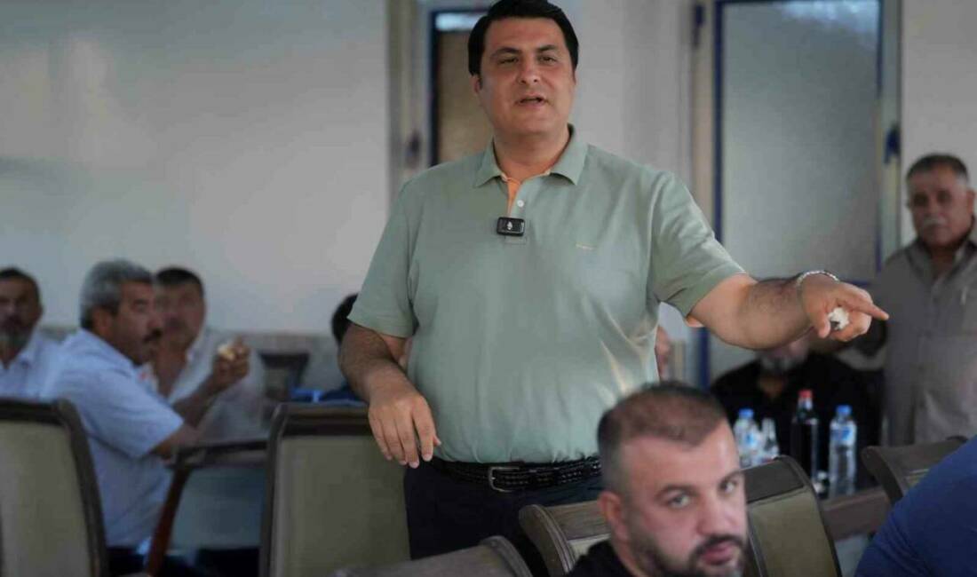 Şehitkamil Belediye Başkanı Umut Yılmaz, 42 mahalle muhtarı ile buluşarak,