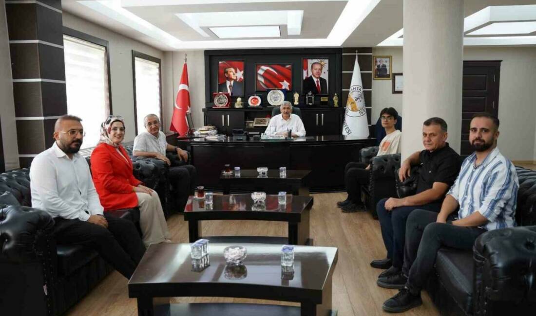 Adıyaman il birincisi Musa Çelebi, Kahta Belediye Başkanı Mehmet Can