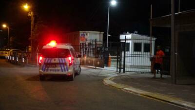 Adıyaman İl Emniyet Müdürlüğü binasında yüksekten düştüğü iddia edilen kişi,