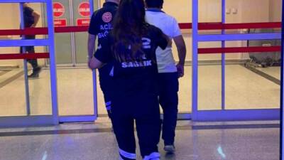 Adıyaman'da motosikletin devrilmesi sonucu 1 kişi yaralandı. Motosiklet, sürücüsünün direksiyon