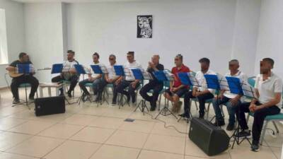 Diyarbakır Gazi Yaşargil Eğitim ve Araştırma Hastanesi AMATEM biriminde tedavi