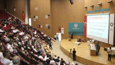 Diyanet İşleri Başkanlığı tarafından düzenlenen ezberledikleri ayet ve hadisleri okuma