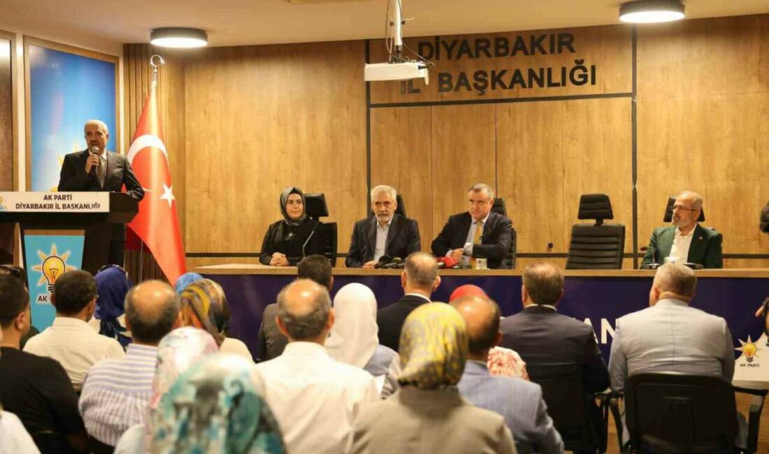 Gençlik ve Spor Bakanı Osman Aşkın Bak, "Terörsüz Türkiye" sürecinin