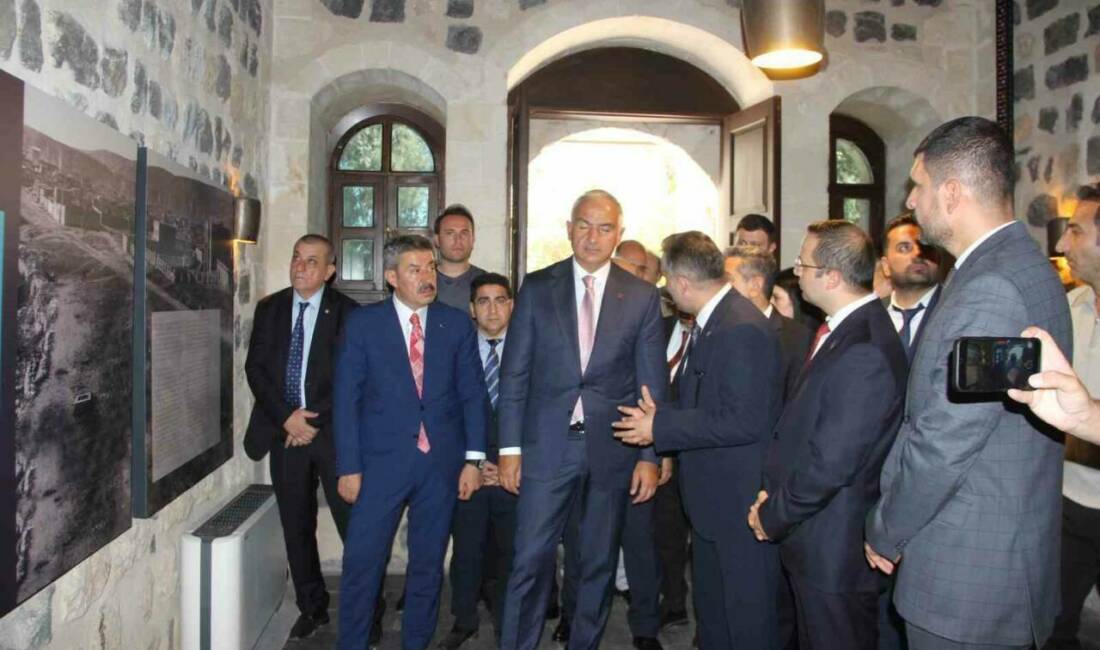 Kültür ve Turizm Bakanı Mehmet Nuri Ersoy, Şırnak'ın Cizre ilçesinde