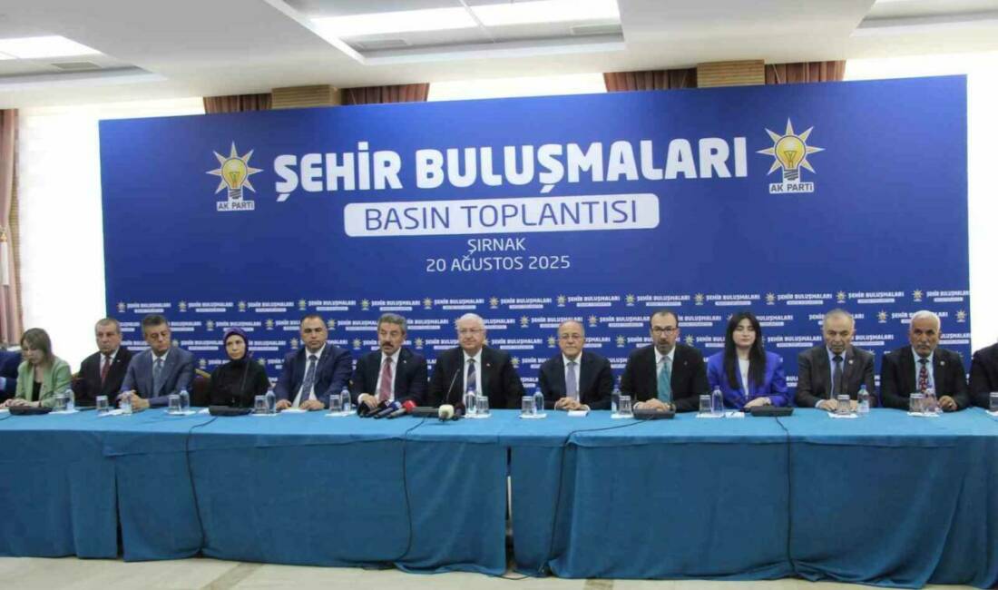 Milli Savunma Bakanı Yaşar Güler, Şırnak'a ziyaret gerçekleştirerek belediye başkanları