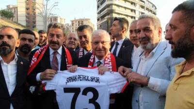 Milli Savunma Bakanı Yaşar Güler, AK Parti Kadın ve Gençlik