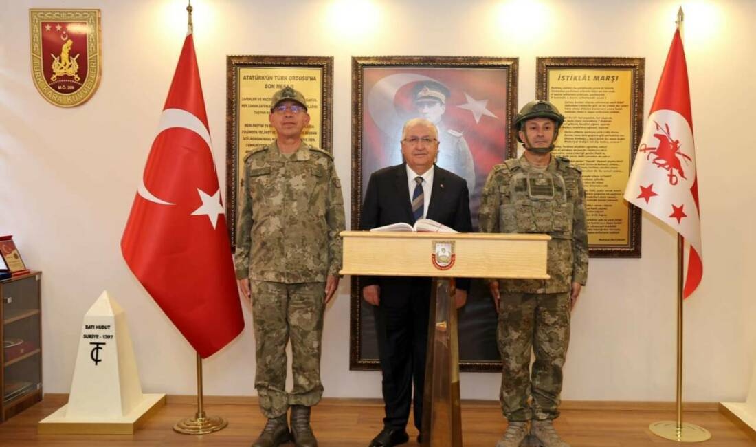 Milli Savunma Bakanı Yaşar Güler, Şırnak'a inceleme ve denetlemelerde bulunmak
