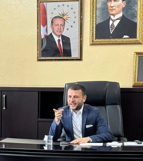 Başkan Seydaoğlu’ndan öğrencilere müjde Eğil Belediye Başkanı Fırat Seydaoğlu, yeni eğitim döneminde öğrencilere destek