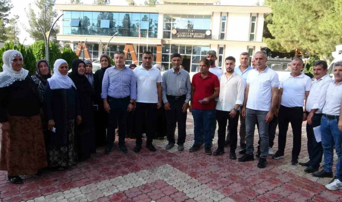 İş adamı Mehmet Şah Taşkıran, Batman’da düzenlenen bir törenle ihtiyaç