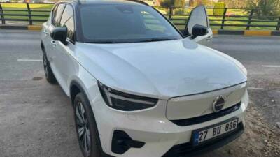 Gaziantep'te yaşayan bir vatandaş, Volvo marka elektrikli cipini sıfır aldı.