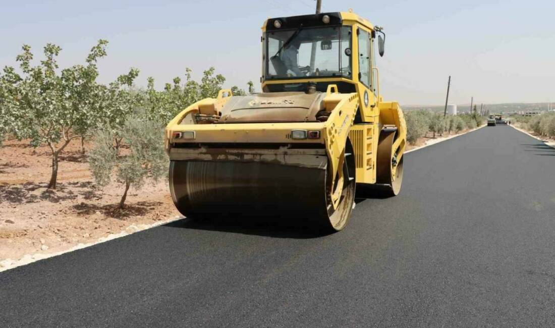 Şanlıurfa Büyükşehir Belediyesi, Birecik kırsalında yol sorunlarına çözüm getirerek mahalle