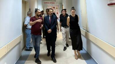 Cizre'deki hastanede yeni başhekim olarak atanan Dr. Halit Sapan, hastanedeki