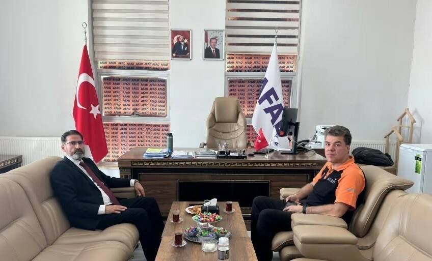 Cizre Hamidiye Kışlası Müze olarak hizmete giriyor Tarihi Hamidiye Kışlası, Cizre Müzesi olarak halkın ziyaretine açılacak. Şırnak
