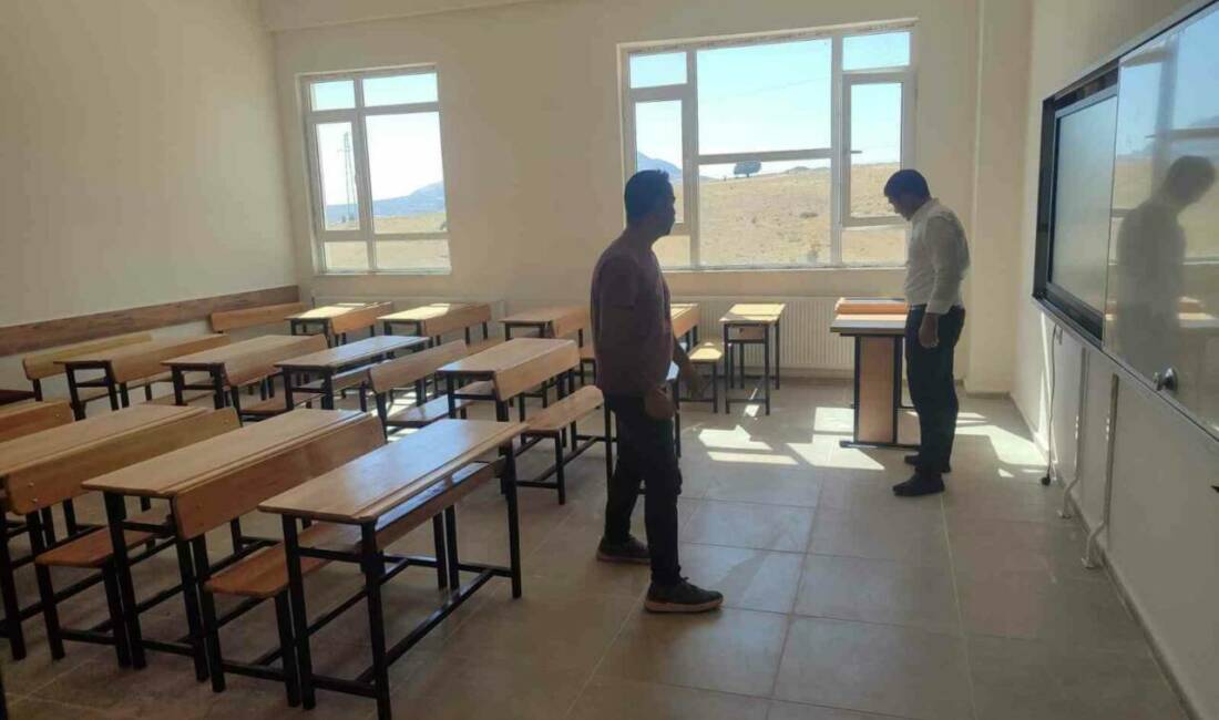 Diyarbakır'ın Dicle ilçesinde yeni yapılan Mesleki ve Teknik Anadolu Lisesi,