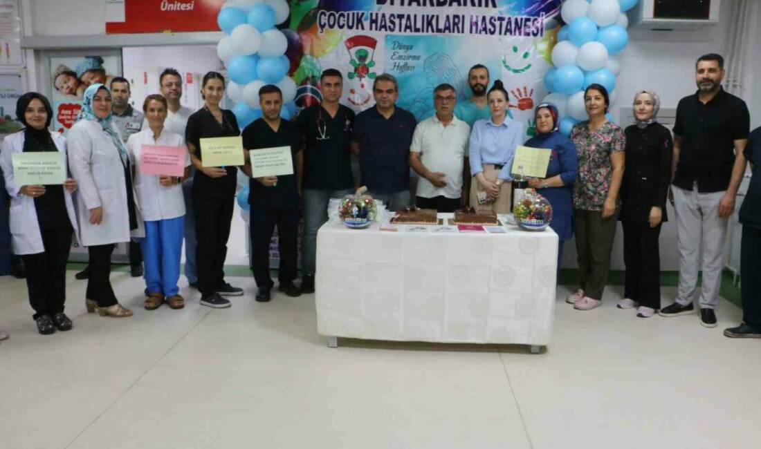 Diyarbakır Çocuk Hastalıkları Hastanesi’nde Dünya Emzirme Haftası kapsamında farkındalık etkinliği
