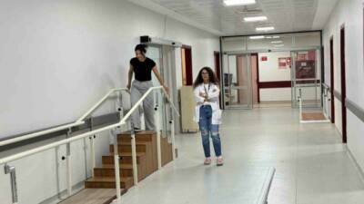 Diyarbakır Gazi Yaşargil Eğitim ve Araştırma Hastanesi, fizyoterapi ve rehabilitasyon