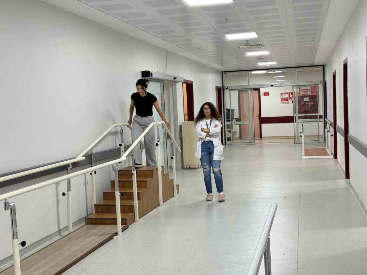Diyarbakır Gazi Yaşargil Eğitim ve Araştırma Hastanesi, fizyoterapi ve rehabilitasyon