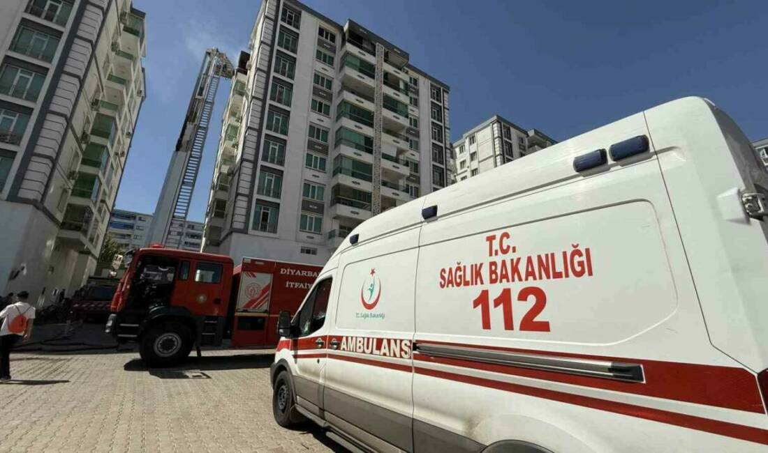 Diyarbakır'ın Bağlar ilçesinde bulunan bir binanın son katındaki dairede çıkan