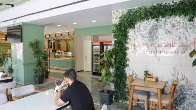 Hacıbaba Pastaneleri Yönetim Kurulu Başkanı Yılmaz Elaldı, Diyarbakır'da iflas ettikleri