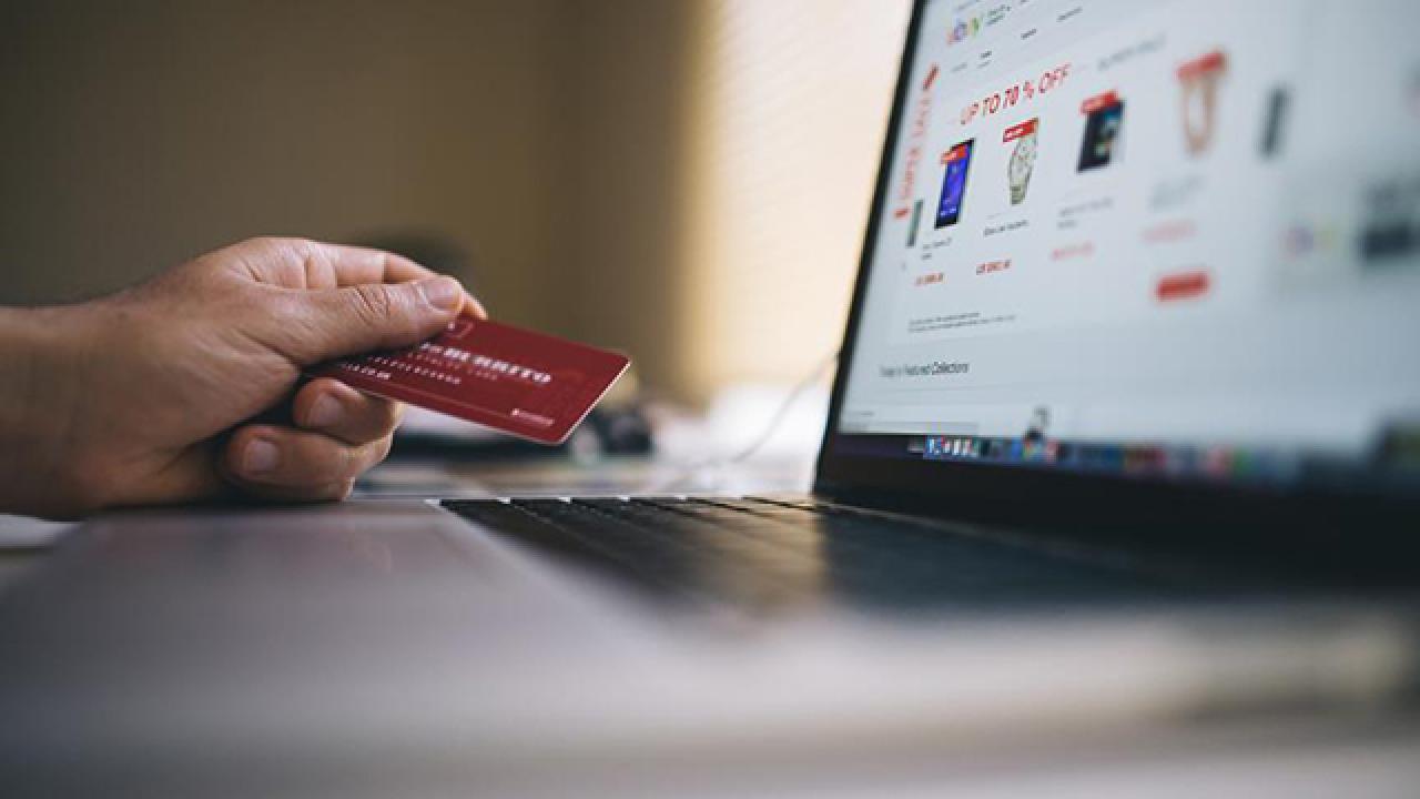 Çin merkezli platformların agresif büyümesi, ülkeleri vergisiz sınır ticaretine karşı