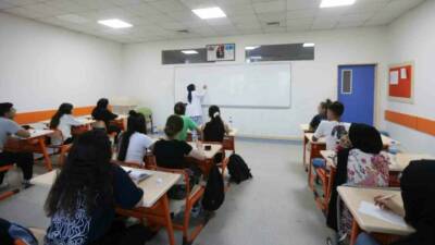 Gaziantep Büyükşehir Belediyesi'ne bağlı GASMEK, Yükseköğretim Kurumları Sınavı'na (YKS) hazırlanan