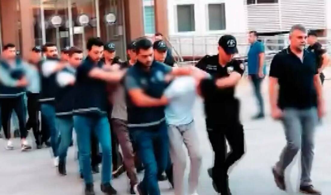 Gaziantep'te, esnafa karşı şantaj ve tehdit faaliyetlerinde bulunan 9 kişi
