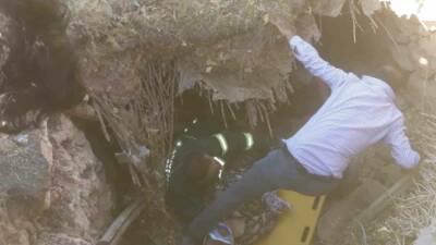 Adıyaman'ın Çemberlitaş Köyü'nde toprak damın çökmesi sonucu yaşlı bir kadın